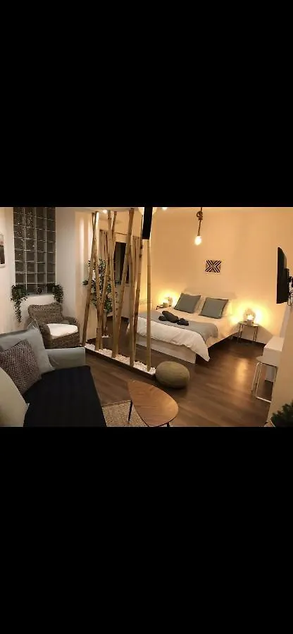 Apartmán Central Flat ,Mitropoleos St. Soluň 0*,  Řecko